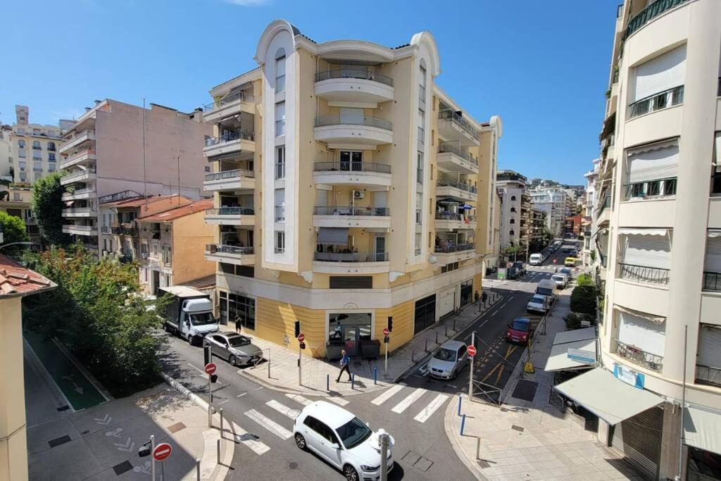 3 Pieces Par La Avec Climatisation Apartment
